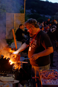 Charlie Krank et son barbecue 2/2